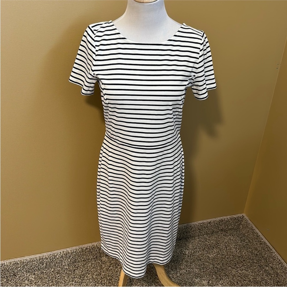 😊 Bundle of 5 Woman’s Dresses Size 8 - Picture 5 of 13